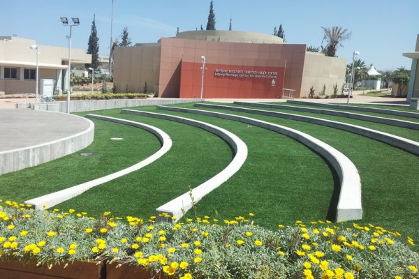 התקנת דשא סינטטי נכון