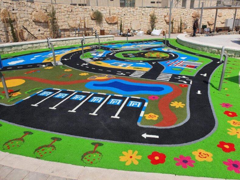 משחקי רצפה במרחב הציבורי לילדים